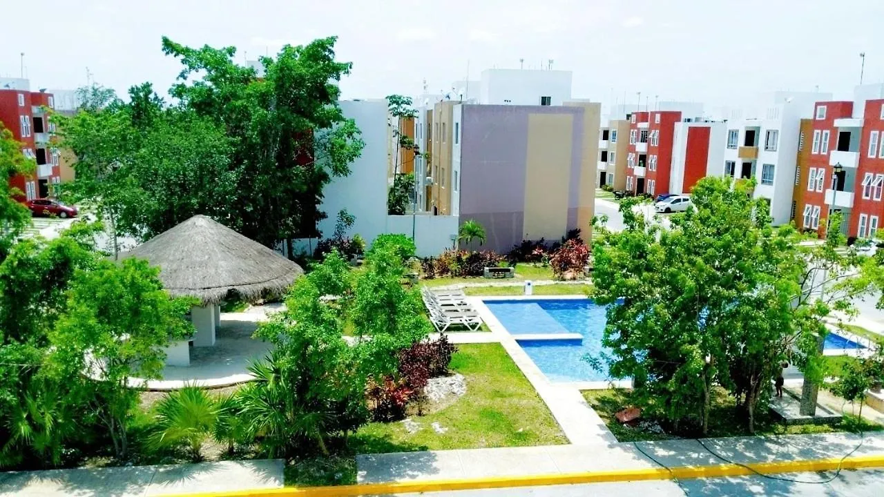 Apartment Manga Rosa Cancun